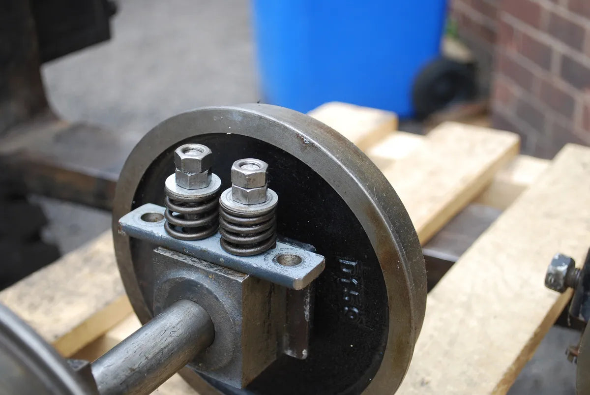 Pair 7 1/4 inch gauge locomotive wheelsets & brake handle