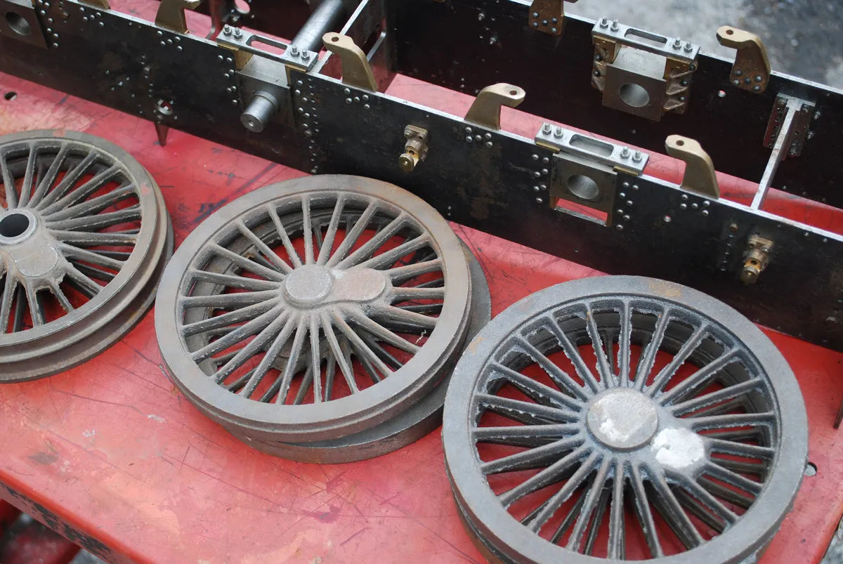 5 inch gauge GWR King frames & driving wheel castings