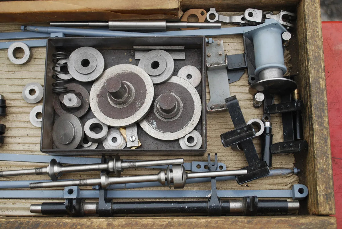 7 1/4 inch gauge part-built GWR 15xx