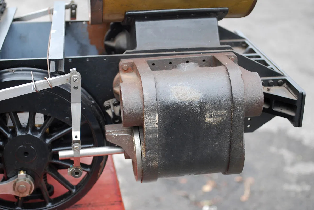 7 1/4 inch gauge part-built GWR 15xx