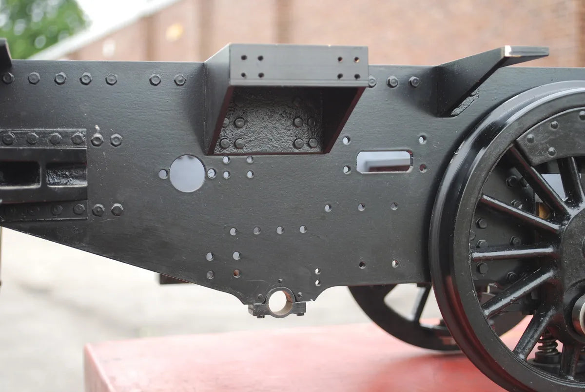 7 1/4 inch gauge part-built GWR 15xx