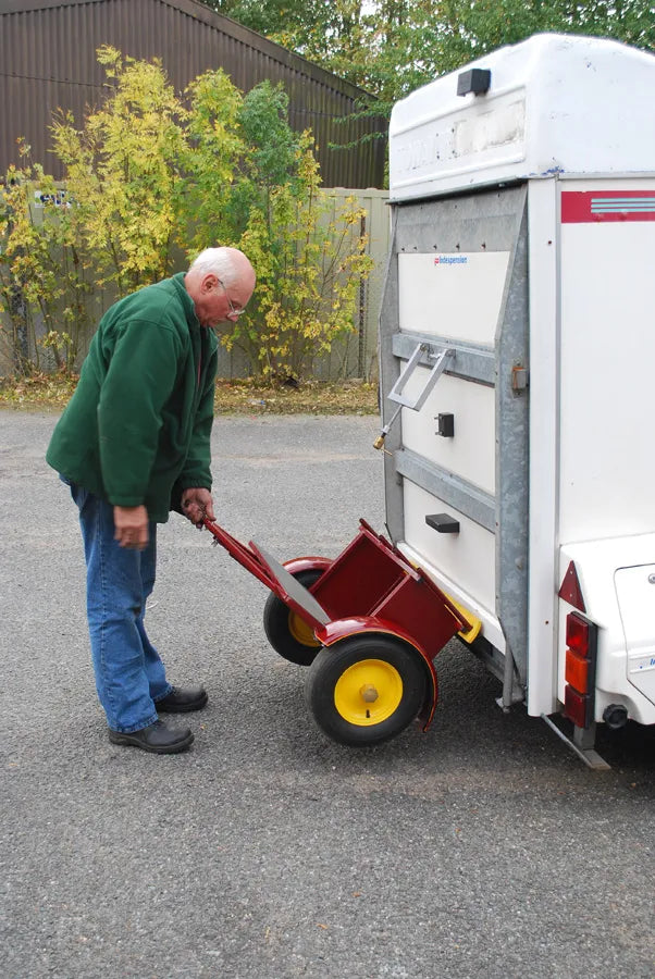 6 inch scale Ruston Proctor tractor with trailer