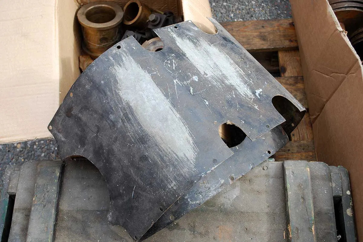 6 x 8 vertical twin cylinder piston valve engine