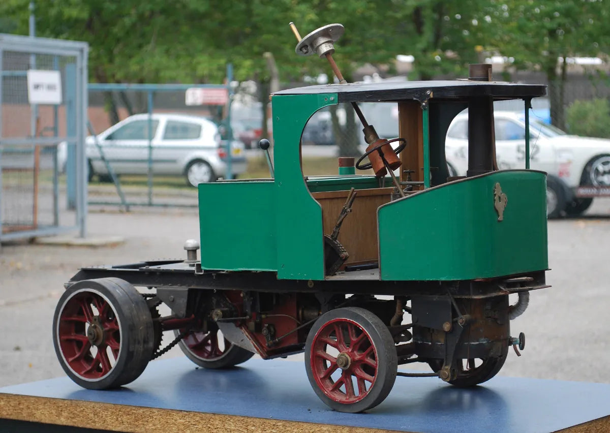 2 inch scale Clayton steam wagon