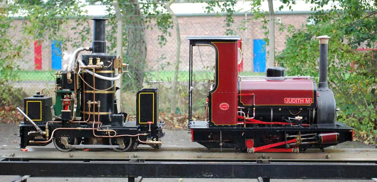 5 inch gauge vertical boiler locomotive