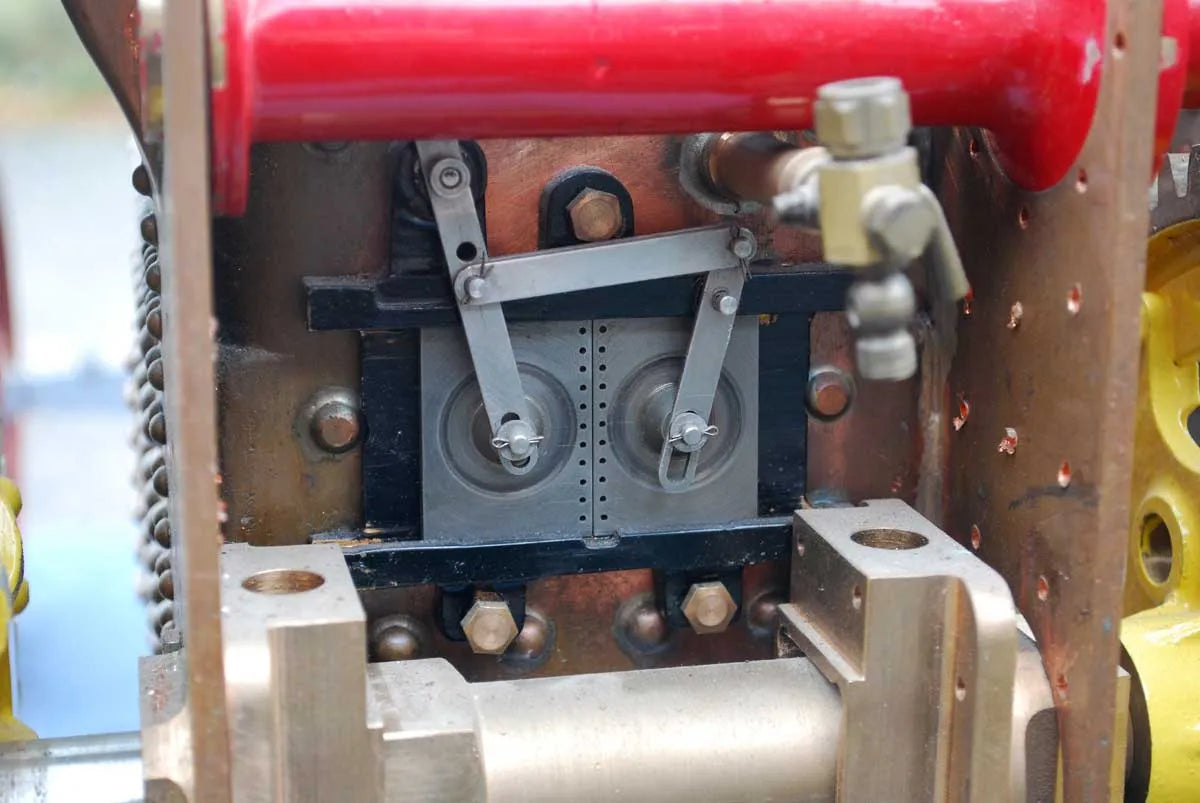 2 inch scale part-built Burrell DCC Showmans engine