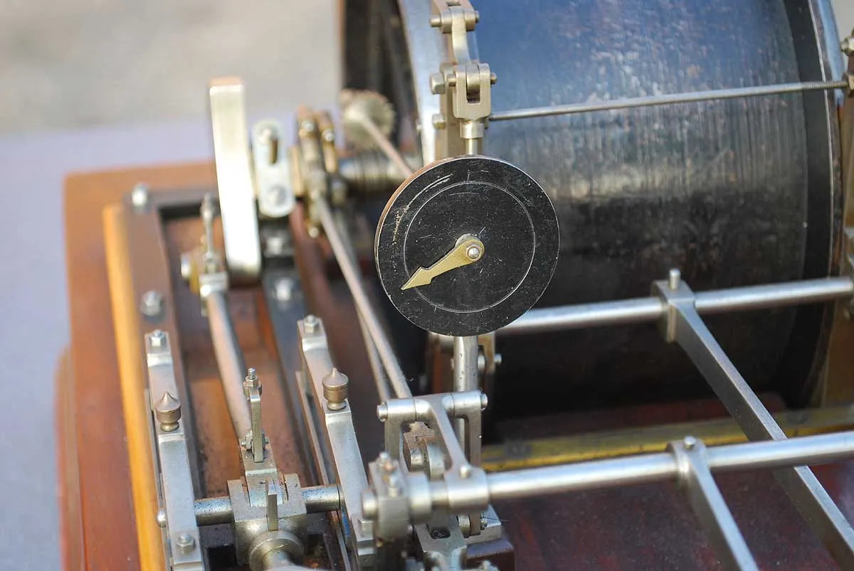 Twin cylinder colliery winding engine