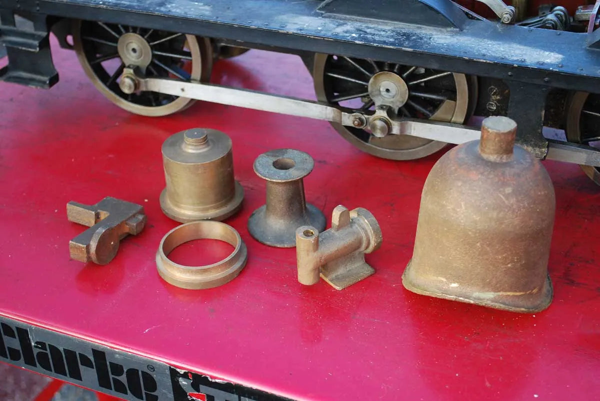 5 inch gauge "Pansy" chassis with smokebox and castings