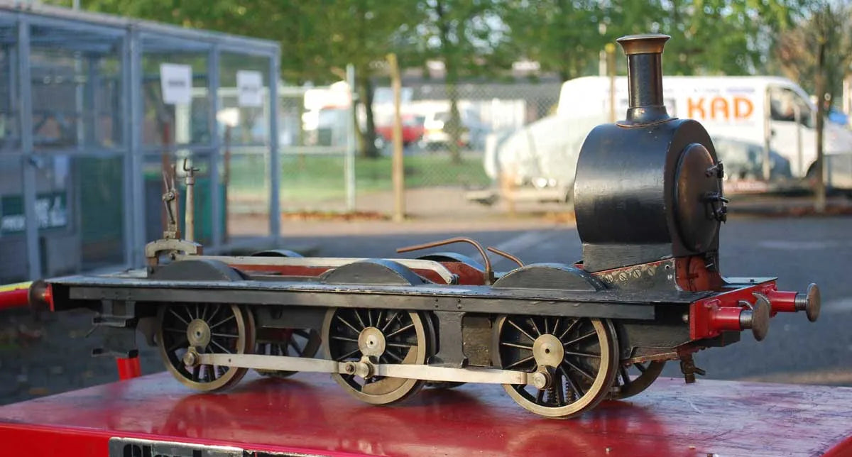 5 inch gauge "Pansy" chassis with smokebox and castings
