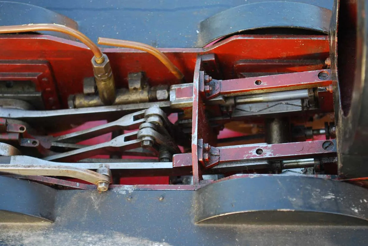 5 inch gauge "Pansy" chassis with smokebox and castings