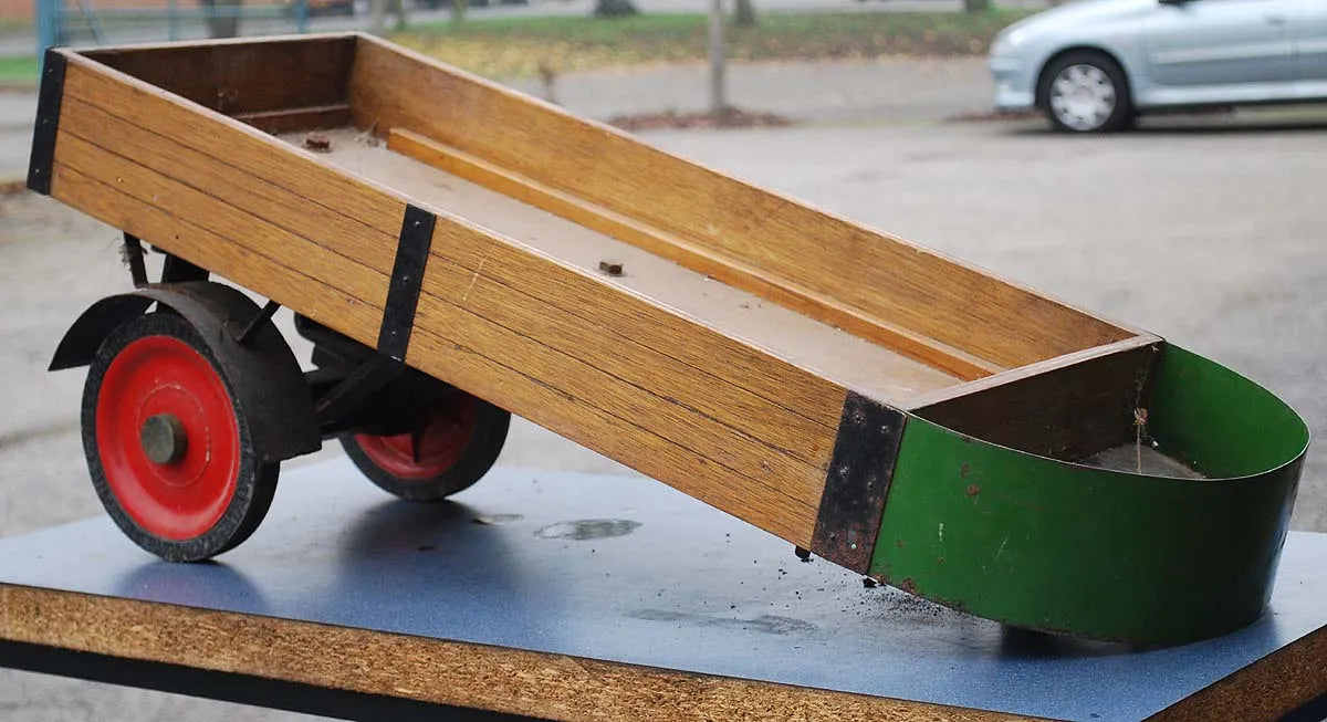 2 inch scale Clayton steam wagon for restoration
