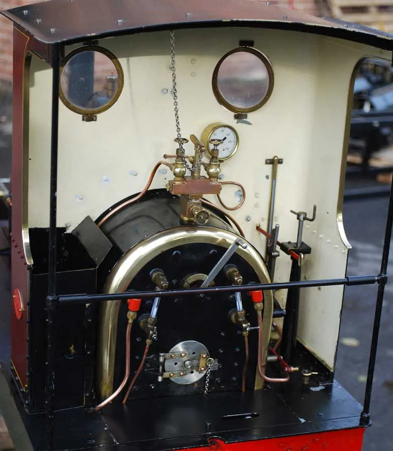 5 inch gauge Hunslet 0-4-0ST
