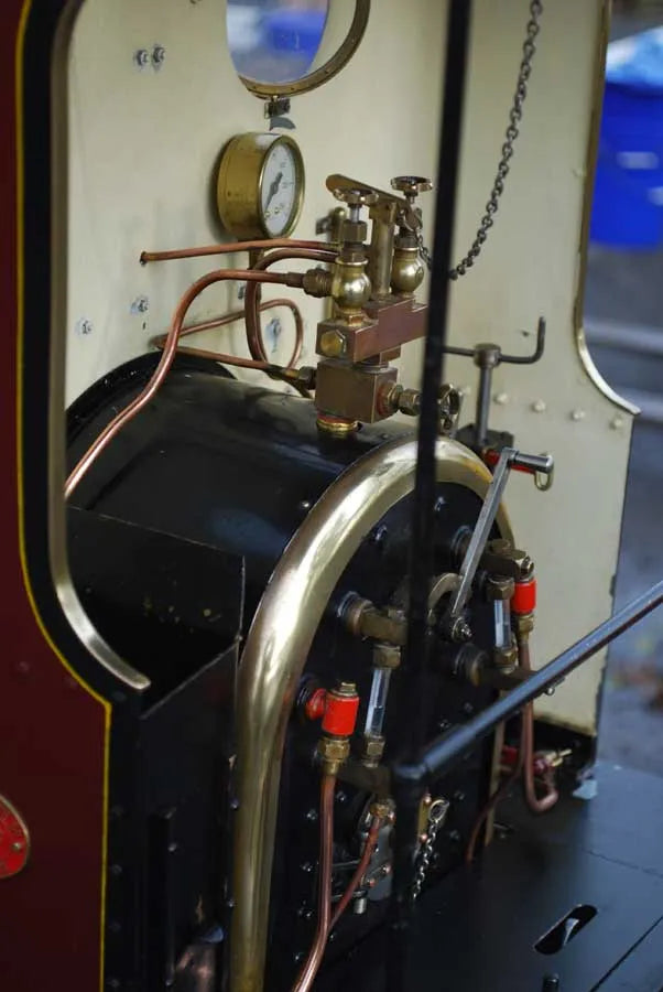 5 inch gauge Hunslet 0-4-0ST