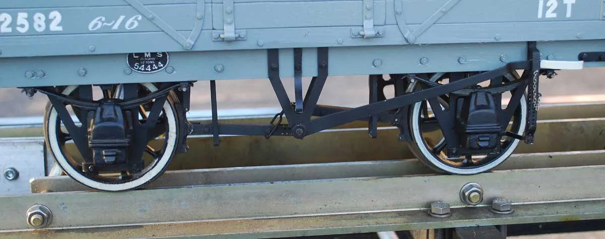5 plank wagons