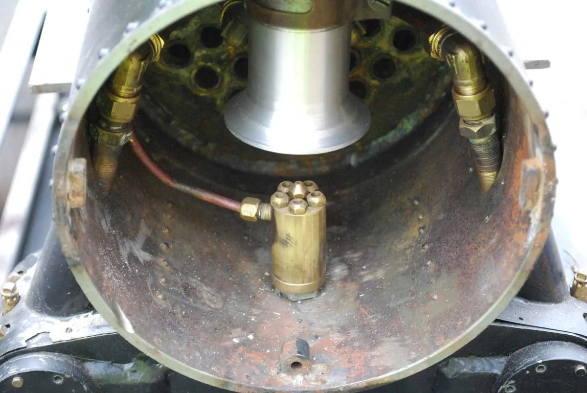 5 inch gauge 4-8-2 "Mohawk"