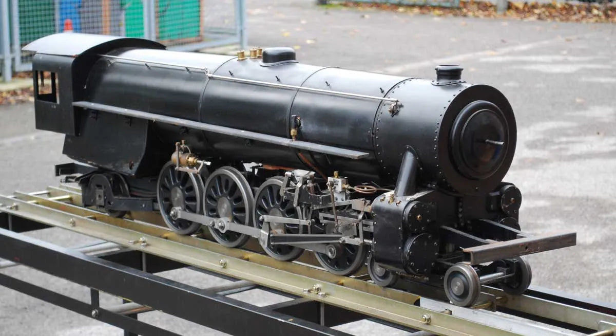 5 inch gauge 4-8-2 "Mohawk"