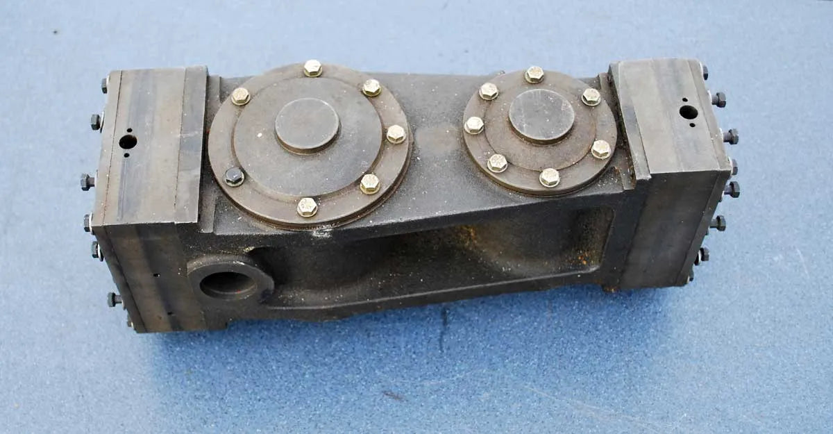 Part-built Reeves "Commander" vertical twin