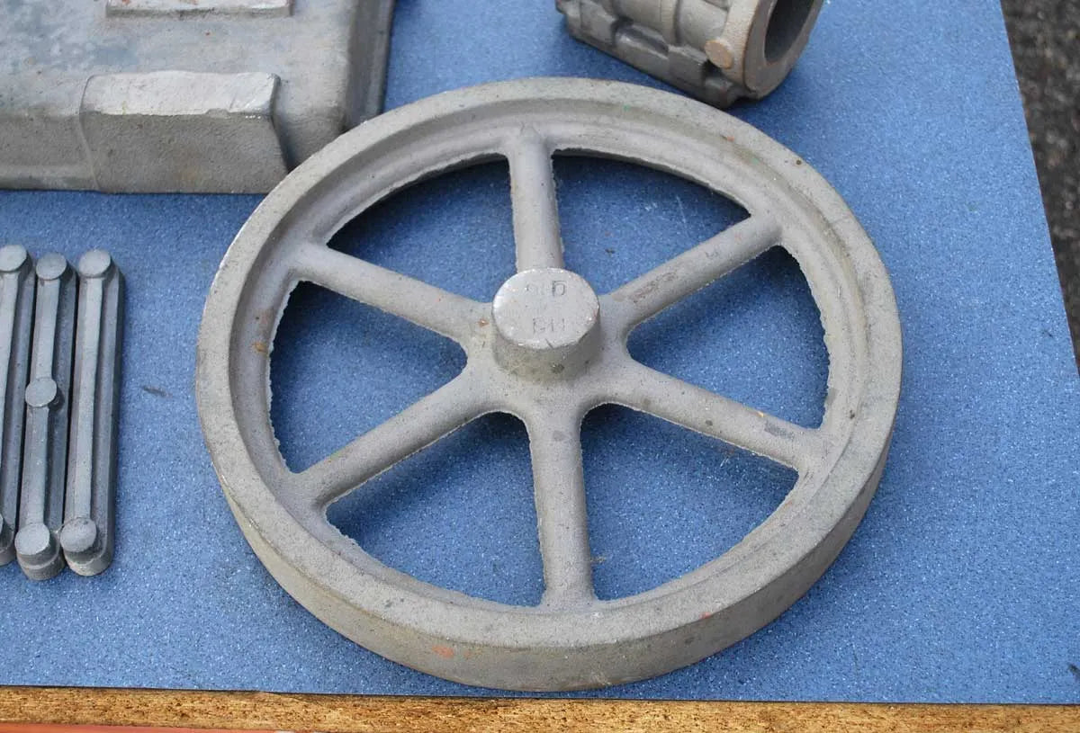 Large horizontal mill engine castings