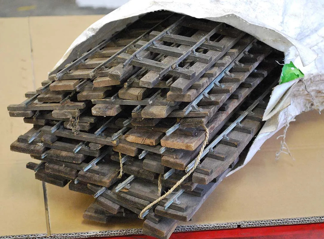 19 three foot length 2 inch gauge track