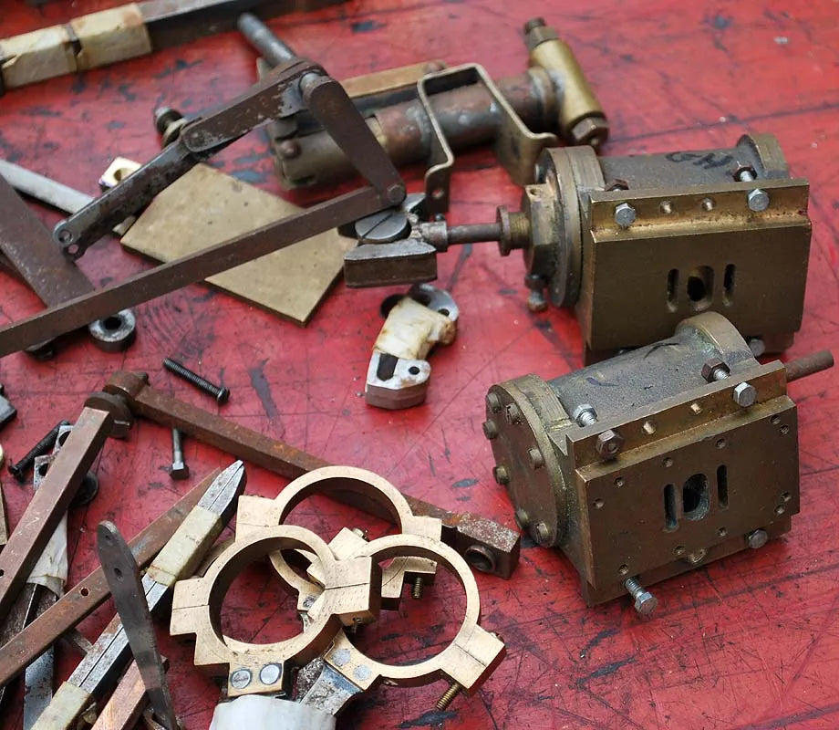 Pair part-built 3 1/2 inch gauge "Rob Roy"s