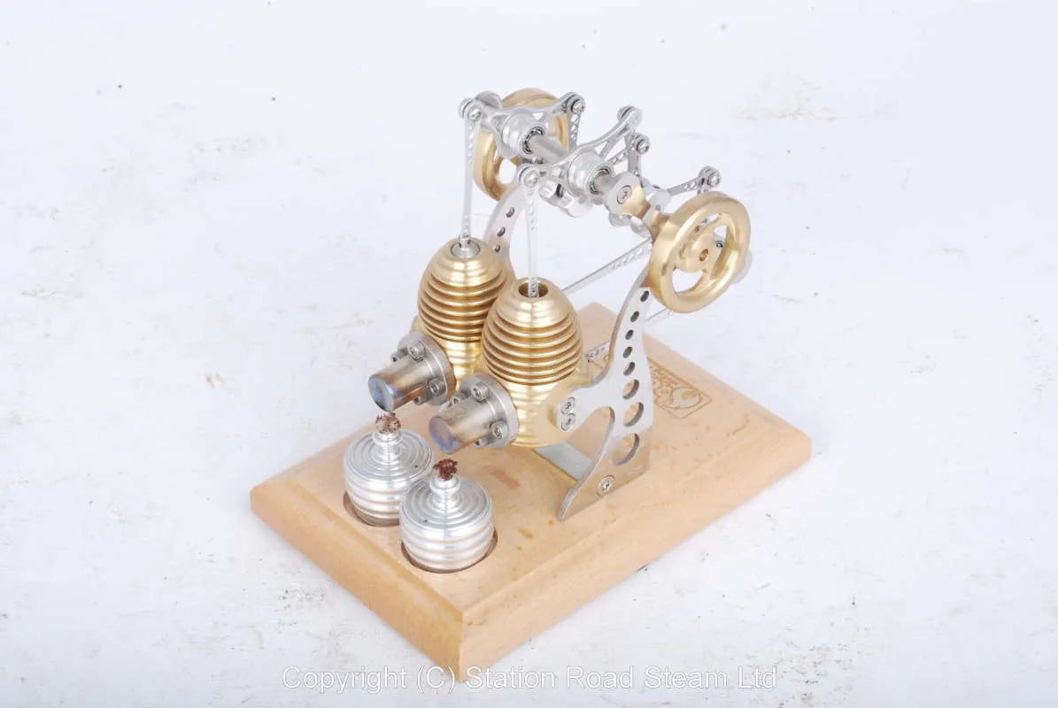 Bohm twin hot air engine