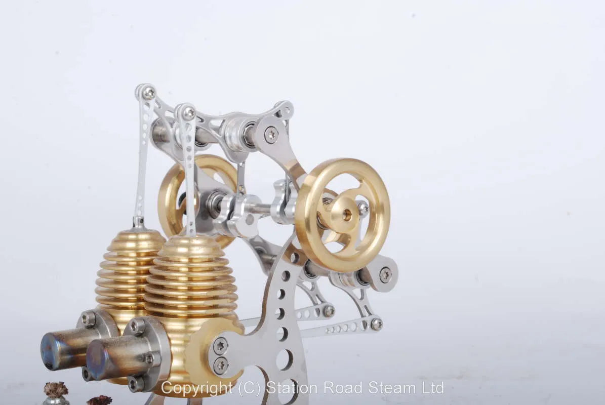 Bohm twin hot air engine
