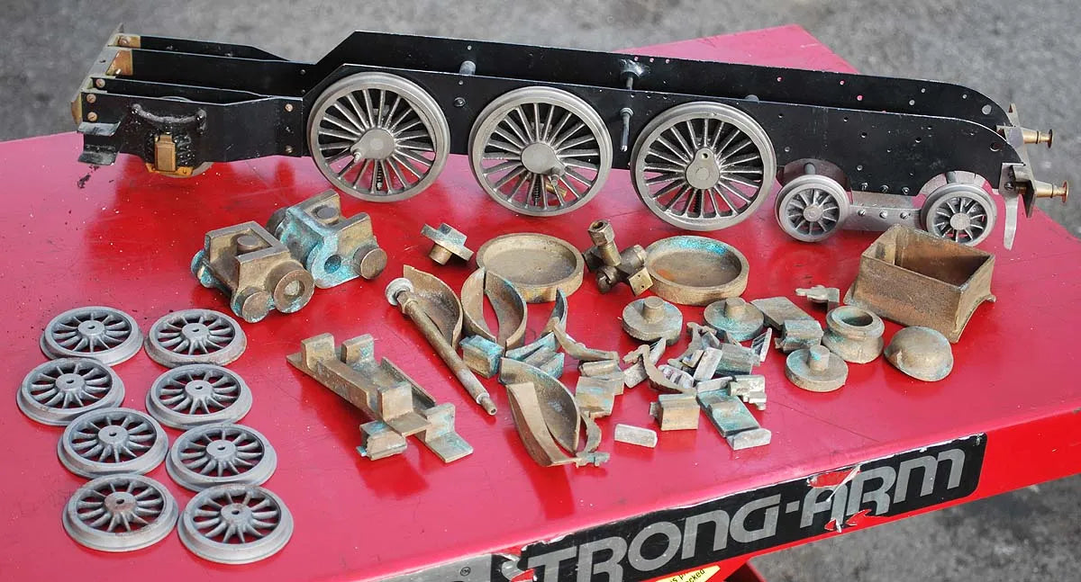 2 1/2 inch gauge LNER A3 chassis, castings