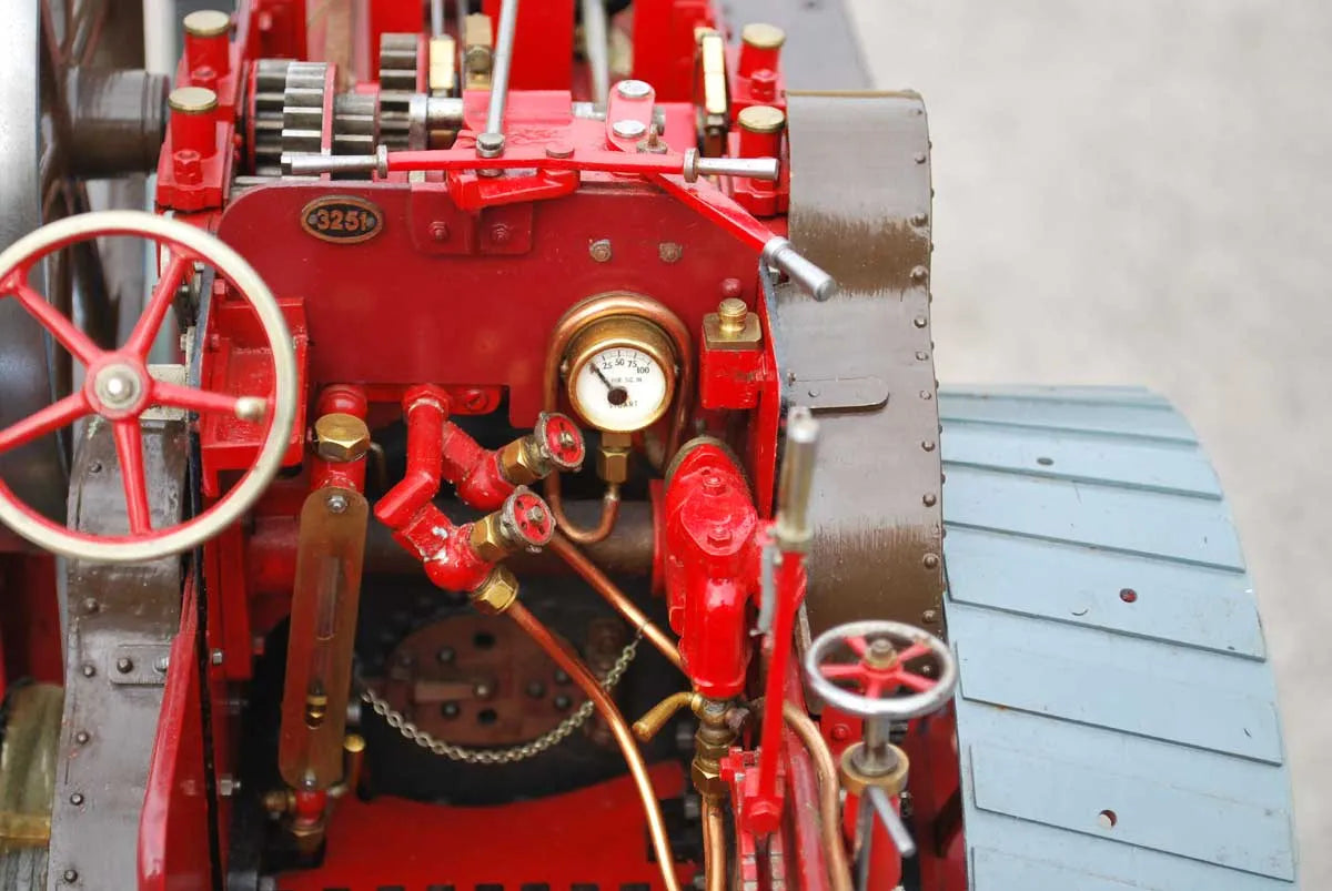 1 1/2 inch scale Allchin traction engine