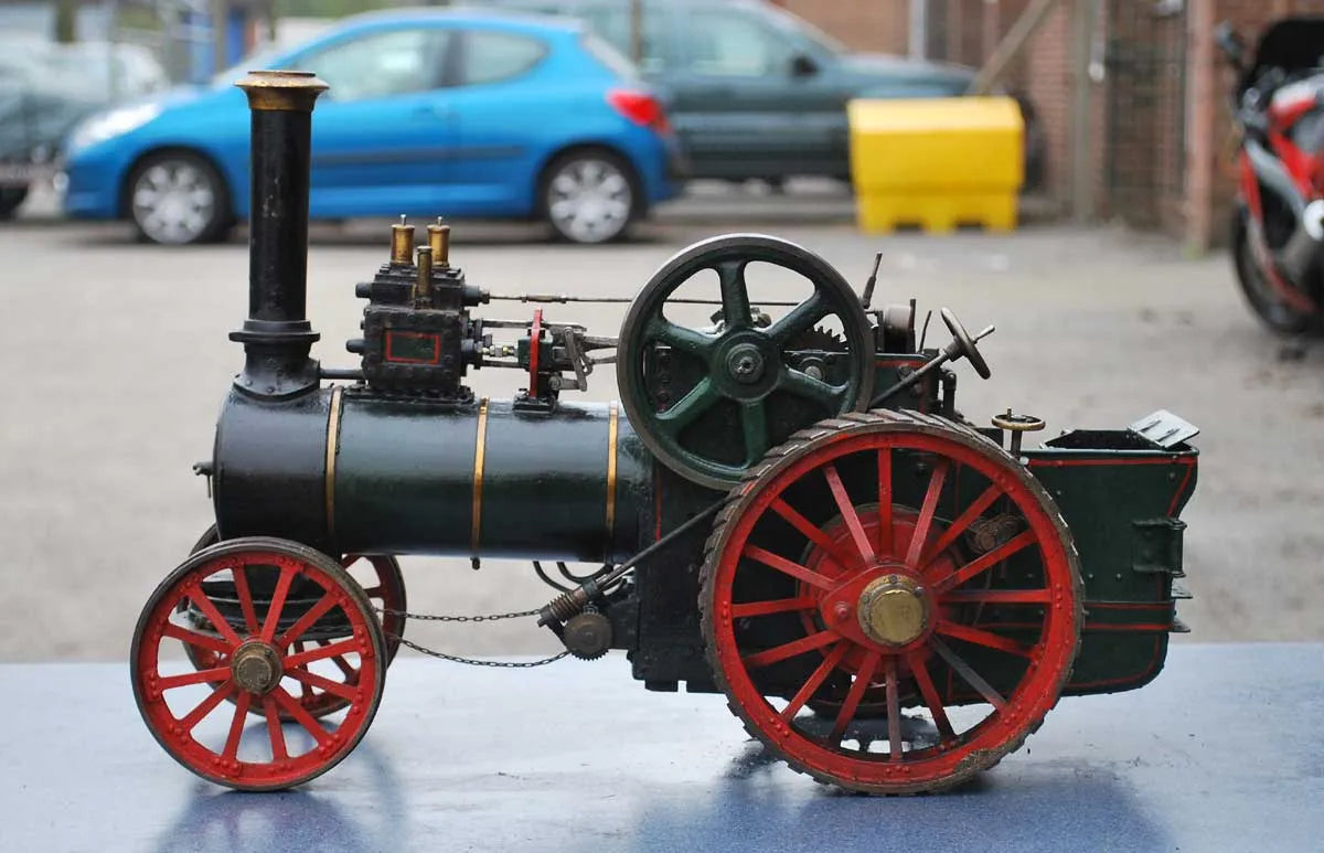 1 inch scale "Minnie" traction engine