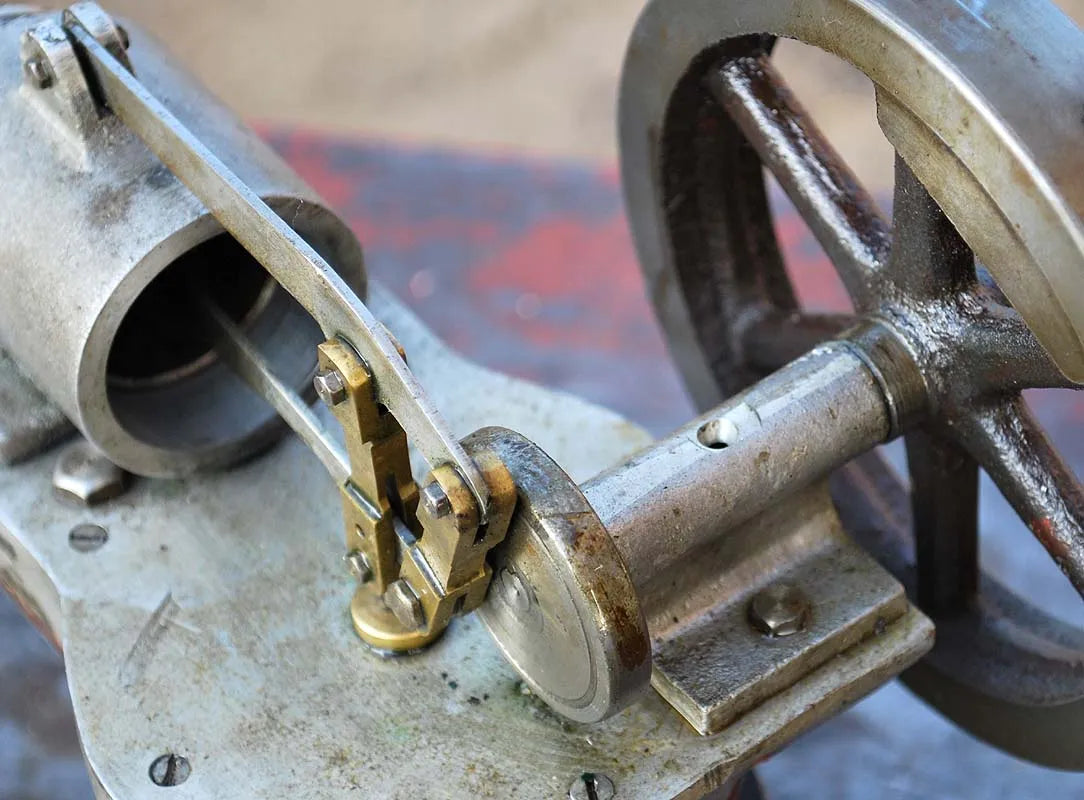 Robinson hot air engine