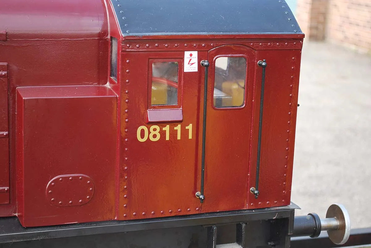 7 1/4 inch gauge Class 08 shunter