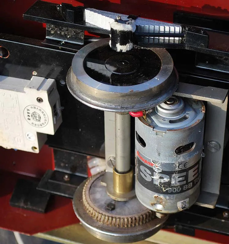 5 inch gauge Maxitrak Ruston battery shunter