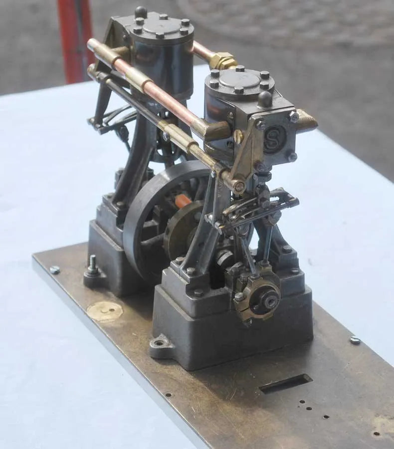 Pair coupled Stuart 10V engines