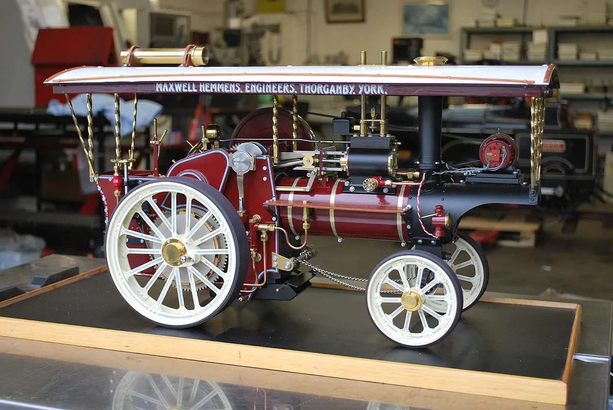 Maxwell Hemmens Showmans engine