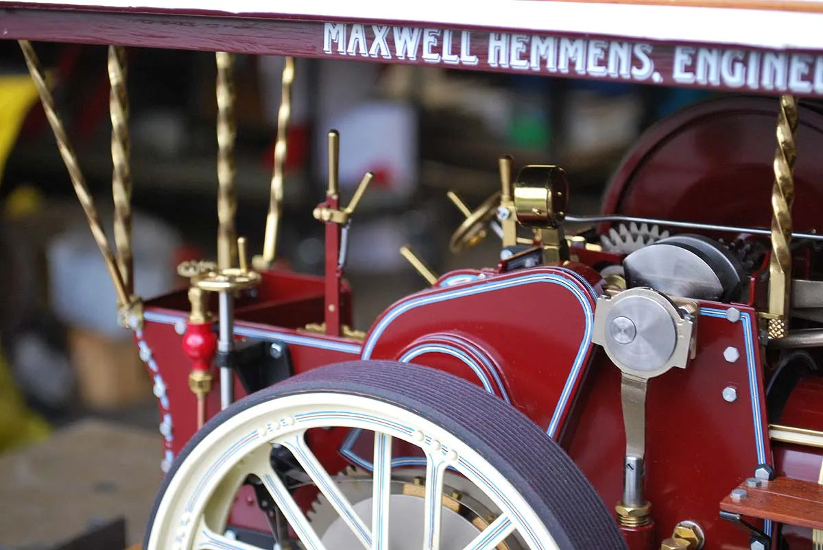 Maxwell Hemmens Showmans engine