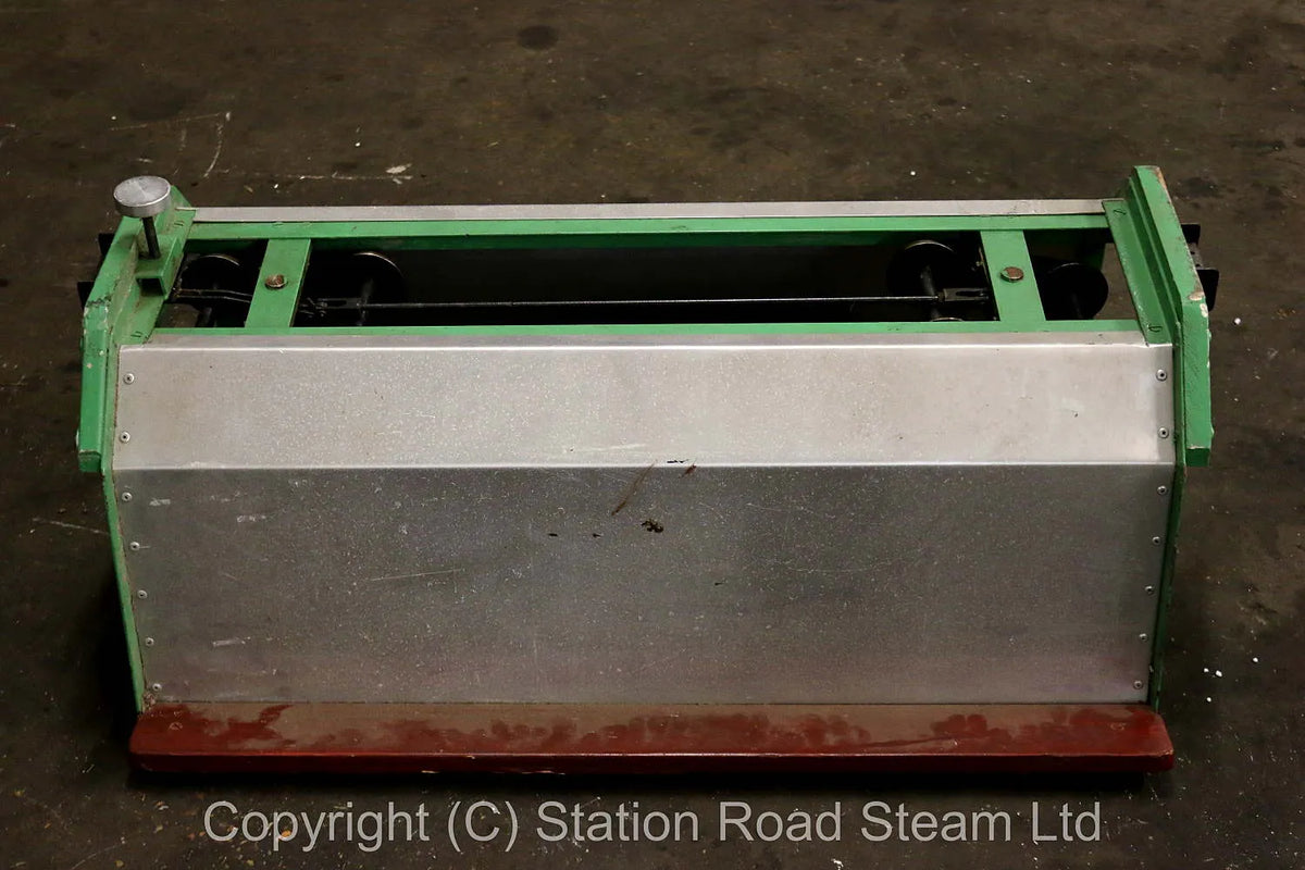5 inch gauge four wheel raised level driving truck with leg boards