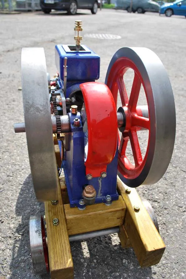 "Economy" open crank engine