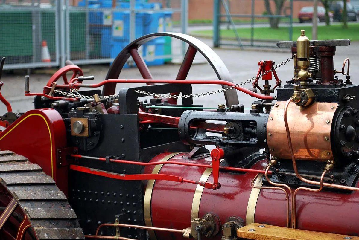 4 inch scale Foster agricultural engine