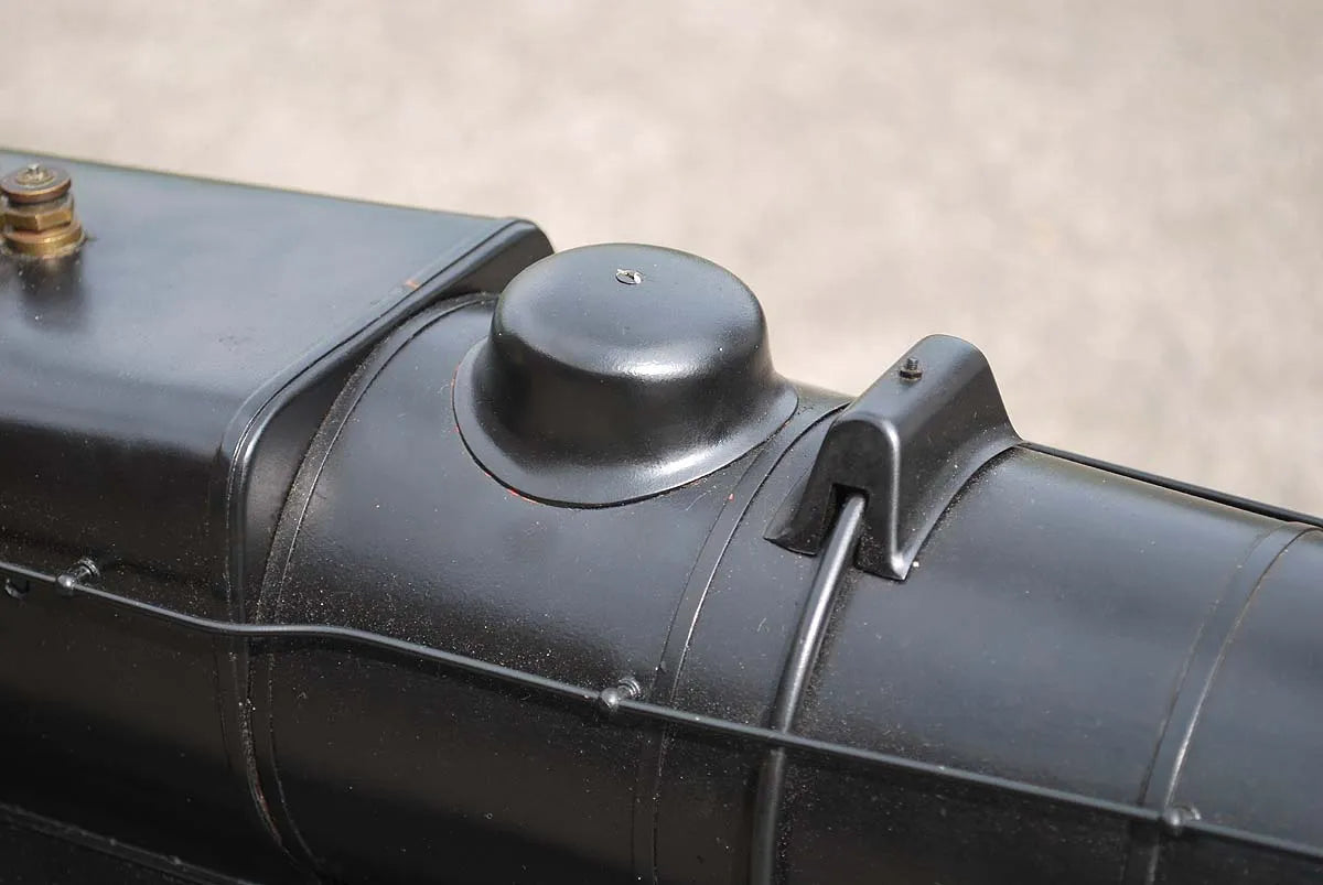 3 1/2 inch gauge Black 5