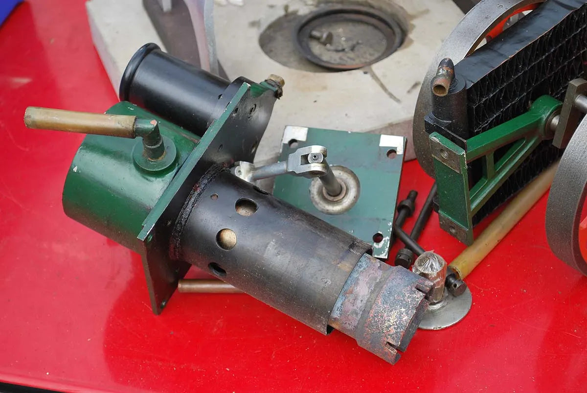 Model Heinrici style hot air engine