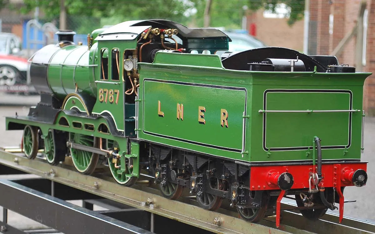 5 inch gauge "Claud Hamilton" 4-4-0