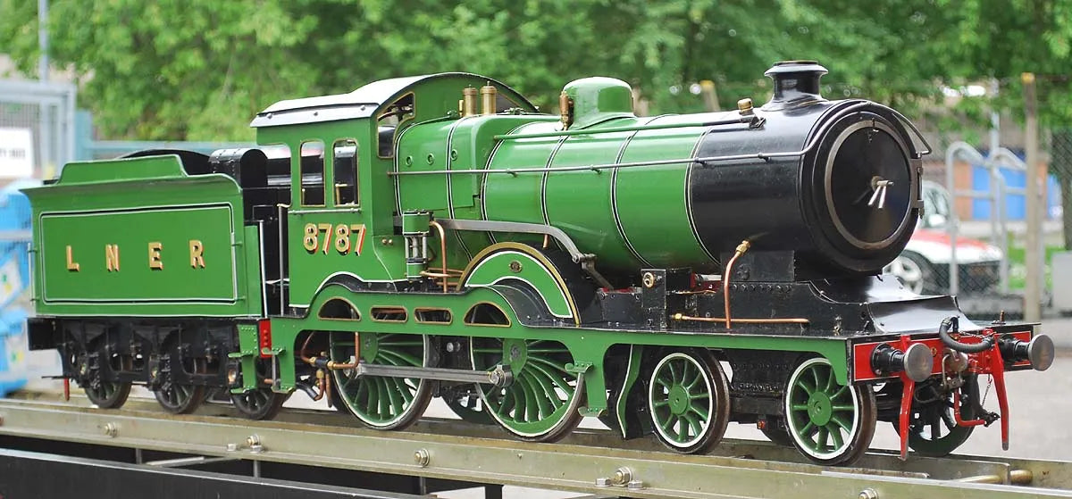 5 inch gauge "Claud Hamilton" 4-4-0