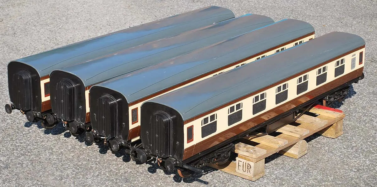 Four Aristocraft 5 inch gauge GWR coaches