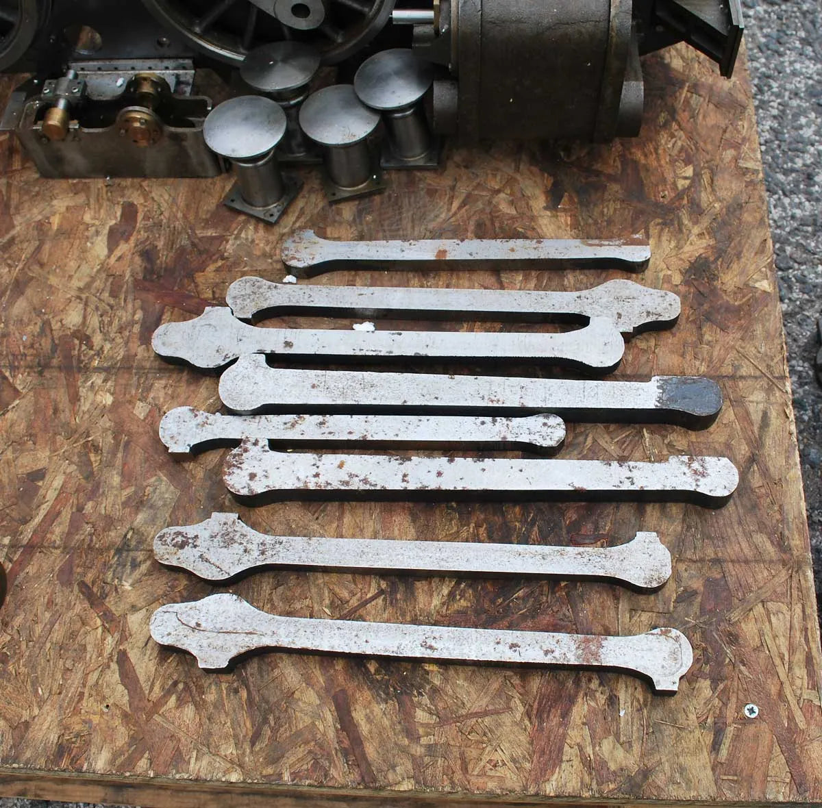 7 1/4 inch gauge part-built GWR 15xx