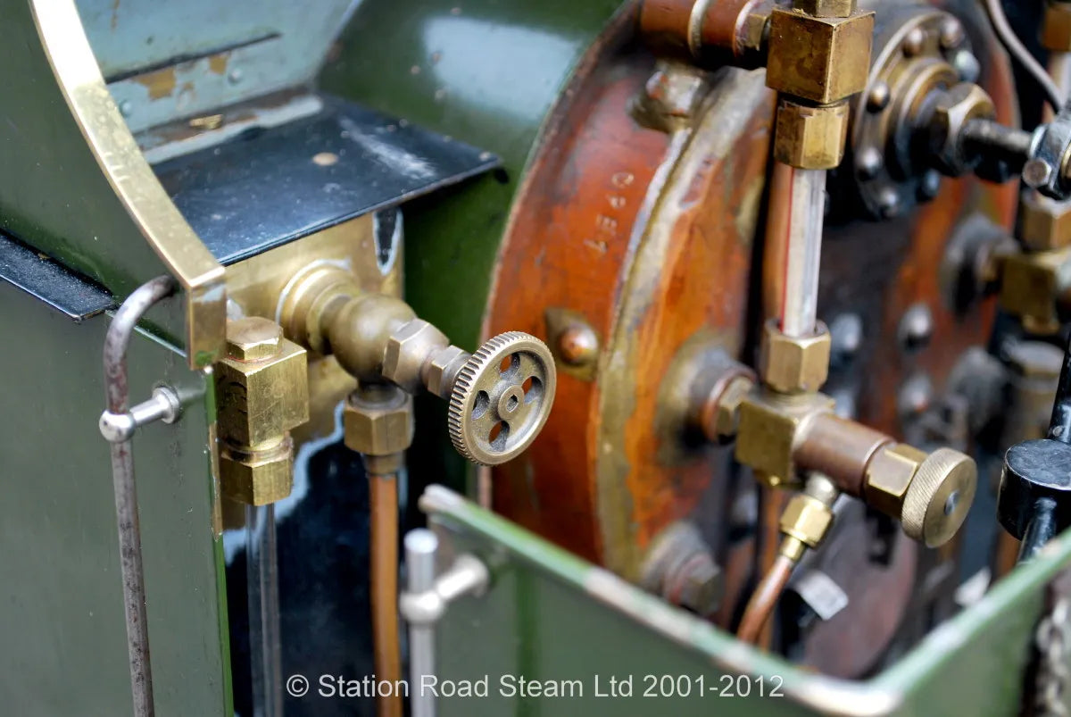 7 1/4 inch gauge "Tich" with driving truck