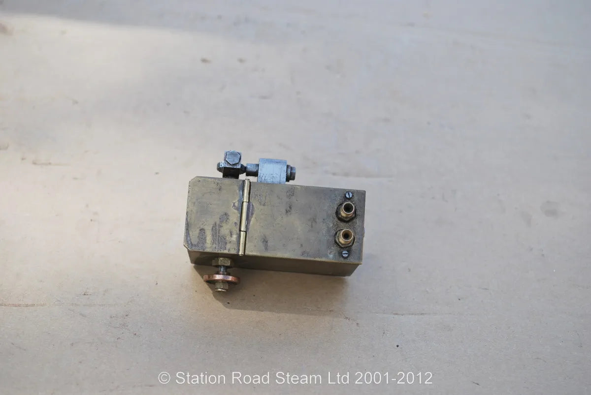 Mechanical lubricator