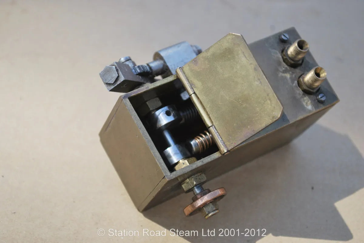 Mechanical lubricator