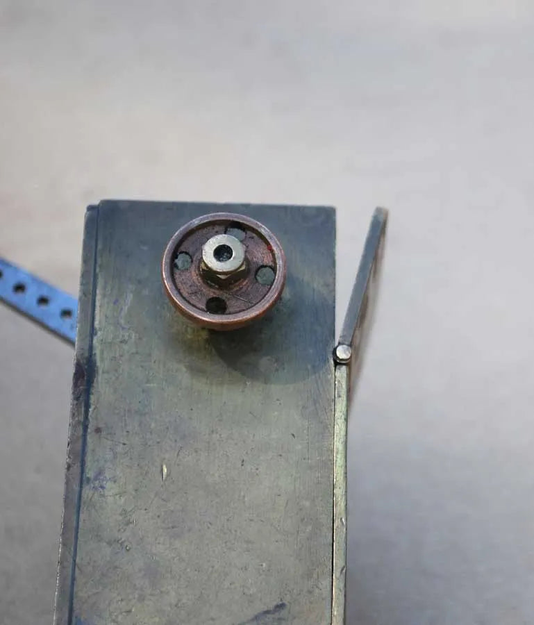 Mechanical lubricator