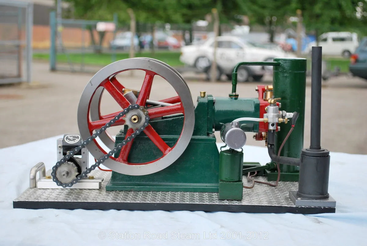 Westbury "Wyvern" open crank engine