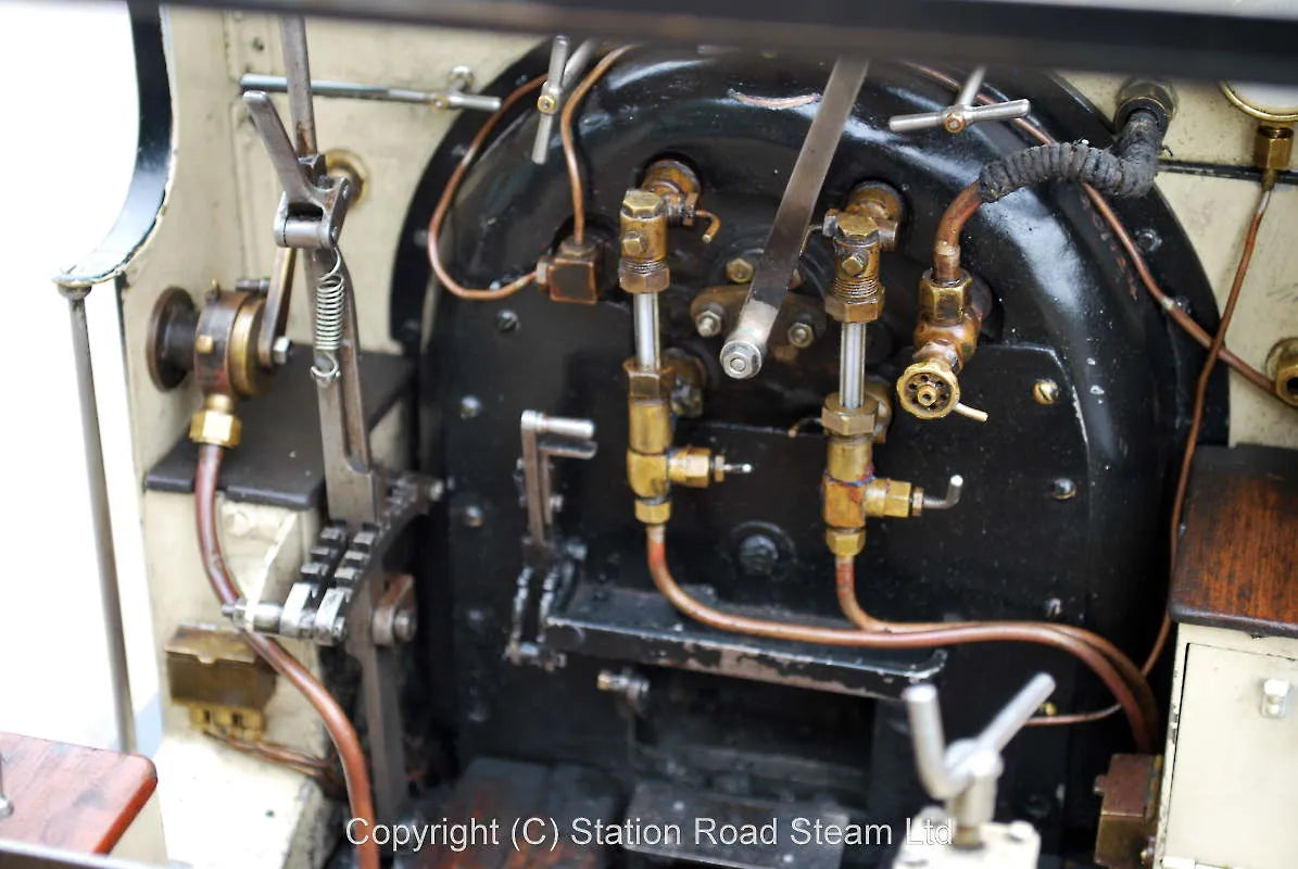 7 1/4 inch gauge "Terrier" & driving truck